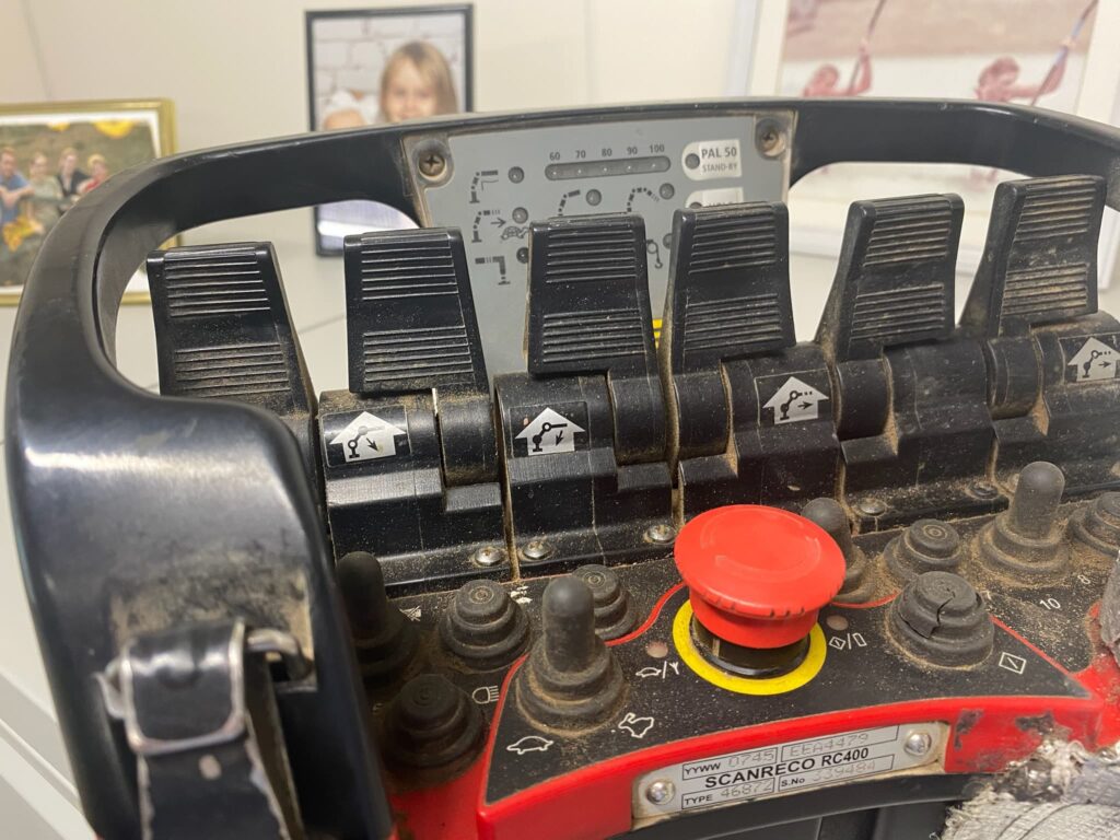 PALFINGER PK 23002F *Remote* Kev's Cranes